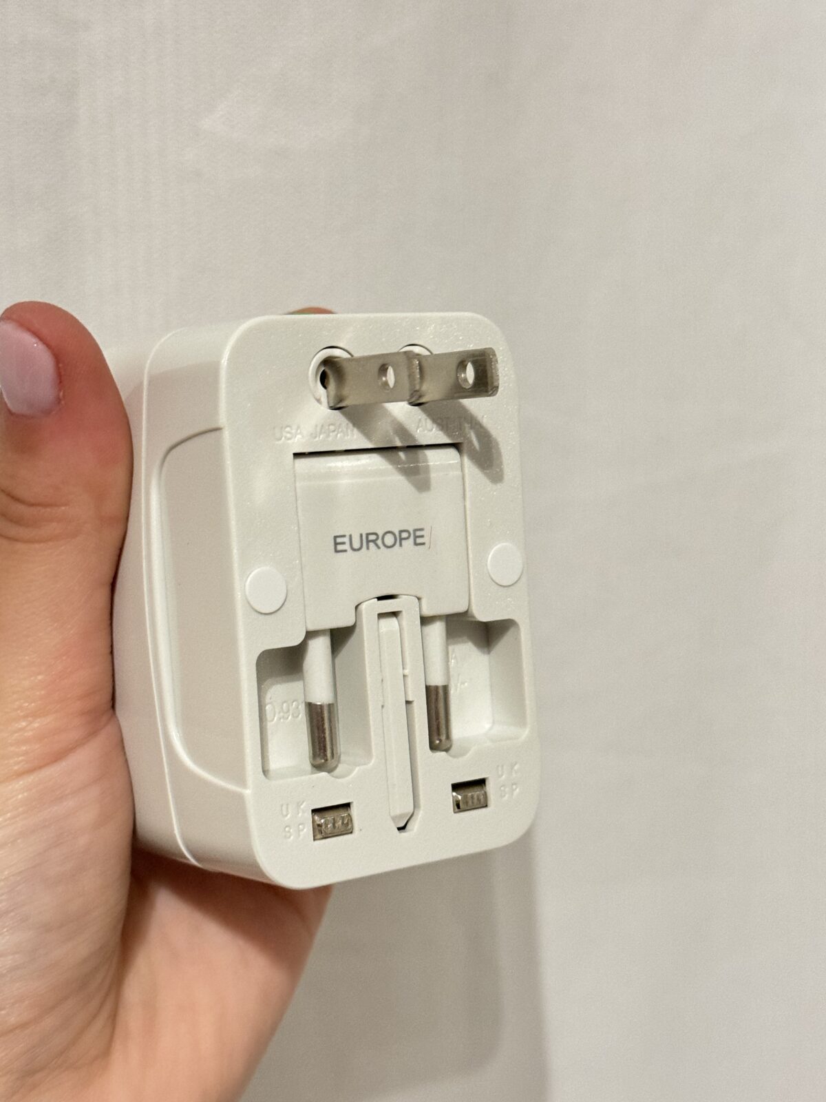 Adaptador Universal de Tomadas EU / UK / US / AU - Imagen 10